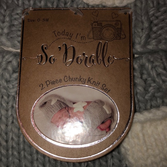 2 pc chunky knit set. - Picture 3 of 3